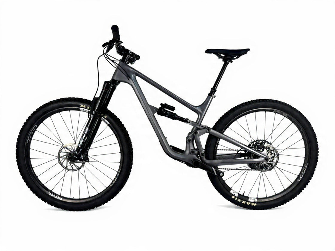 Revel Rascal X01 2022 Talla L *Cero Kilómetros*